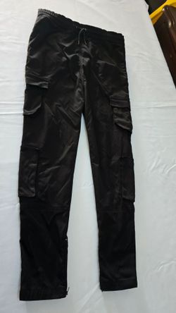I love I Love Ugly men's cargo pants, size M.