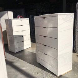 Dresser Set White New $320