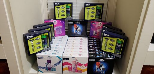 Schick hydro gift set.