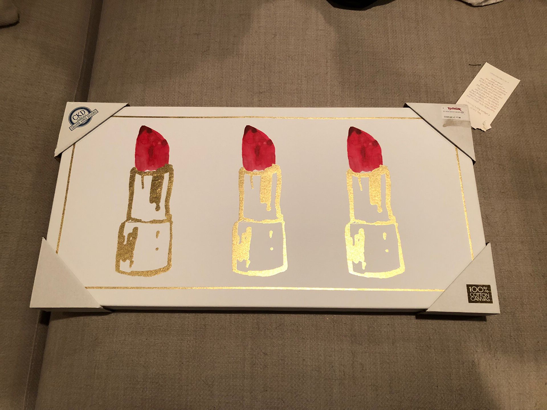 Canvas Picture-lipstick (must Pick Up)