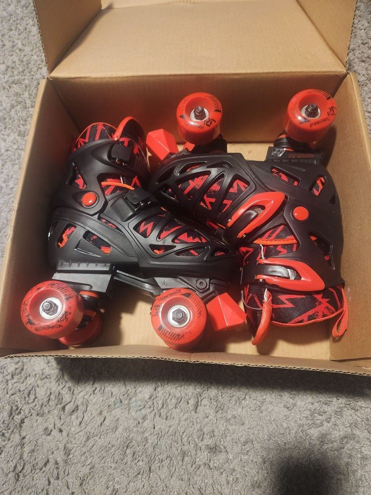 Boys Roller Derby Adjustable Skates 