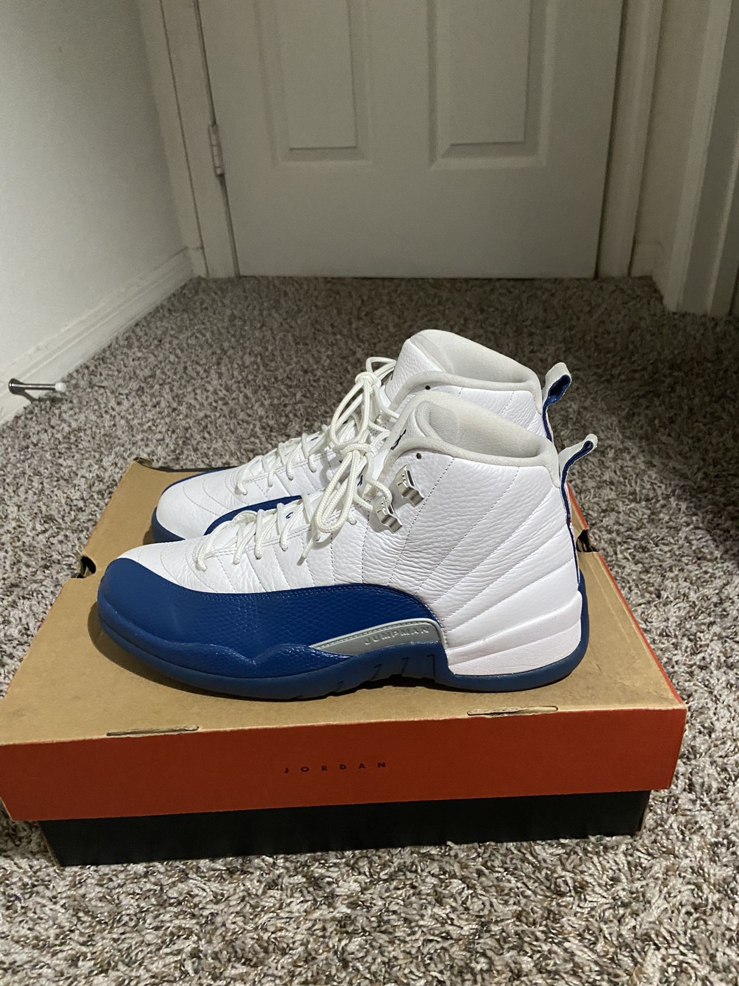 Jordan 12 French Blue Size 11