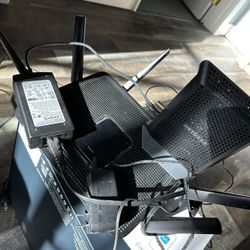 Linksys Router EA9300 And Netgear Modem CM700