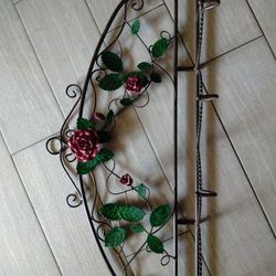 Tea Cup & Saucer Wall Display $80.00