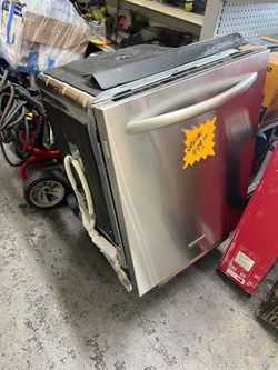 KitchenAid Stainless Steel Dishwasher - KUDS30FXSS2 Top Control