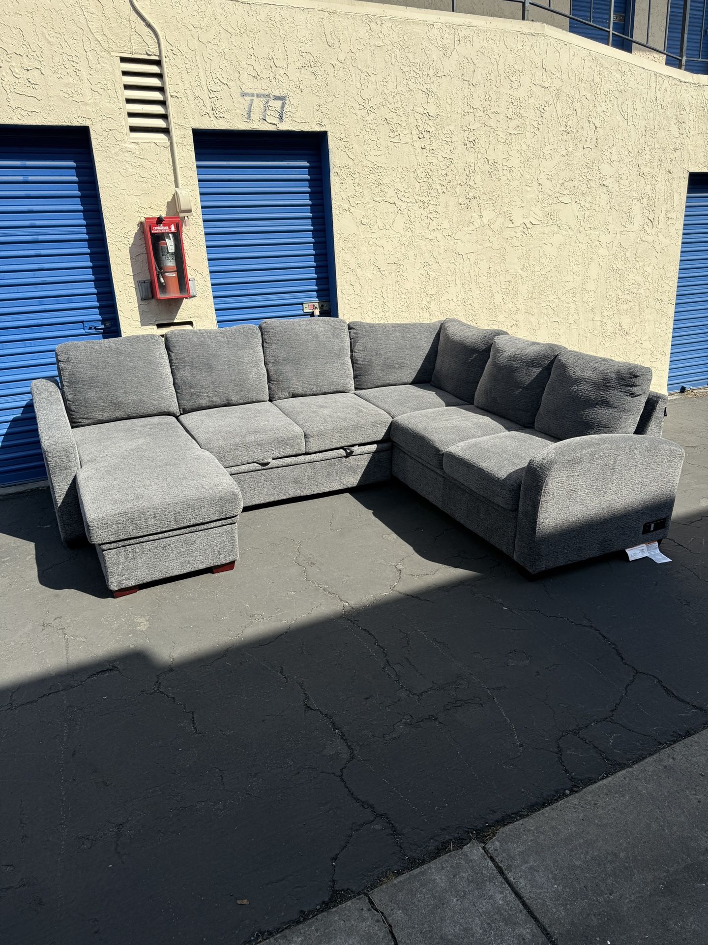 FREE LOCAL DELIVERY 🛻 Aria Sleeper Sectional with Storage – $900 (Retail $1,800)