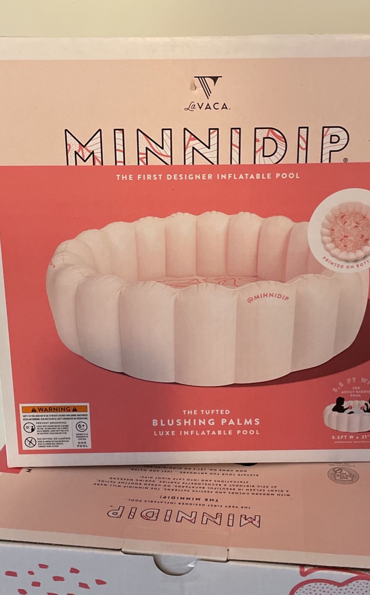 Minnidip Tufted Blushing Palms Inflatable Pool