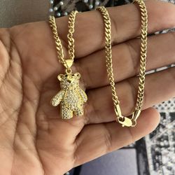 bear 🐻 necklace 