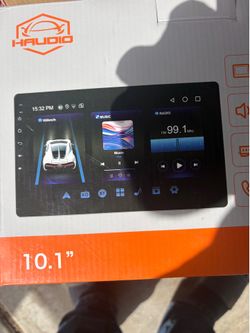 10inch radio screen,1000 watt Ken wood amp, 10inch kicker speaker