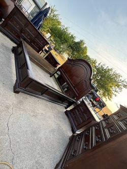 King Size Bedroom Set