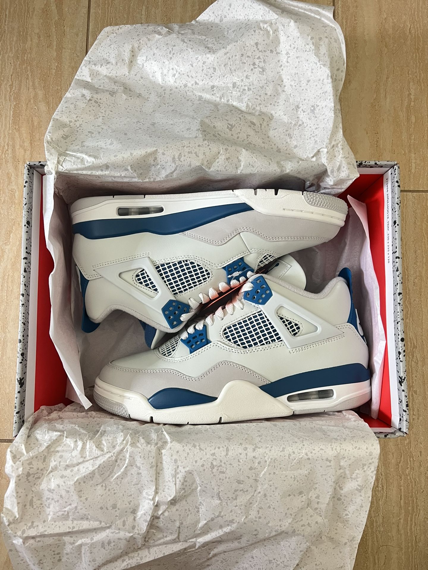 Jordan 4 Retro ‘Military Blue’ Size 11