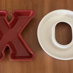 Pottery Barn XO Dish Set