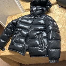 MONCLER MAYA (USED BARLEY) AUTHENTIC 