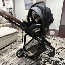 Maxi-Cosi Tayla Max Travel System
