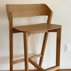 Merano Barstool | design: Alex Gufler