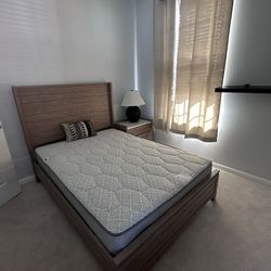 BRAND NEW FULL BED SET