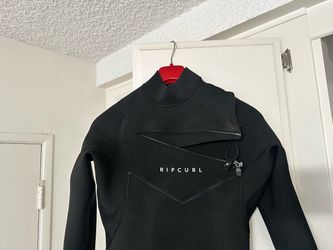3/2 Rip Curl Men’s Large Wetsuit