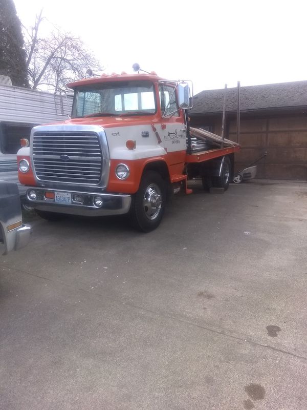 74 FORD LN 600 flatbed for Sale in South Hill, WA - OfferUp