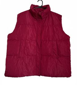 Zeagoo NEW Women's Puffer Vest Size 2X Red Outerwear Fall Winter Classic City