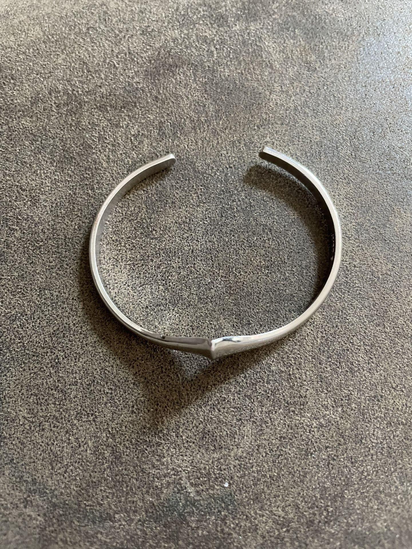 Cuff Bracelet Silver Avon