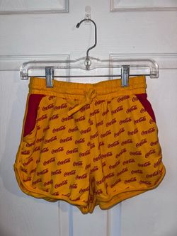 Coca-Cola Women Graphic Shorts Size M