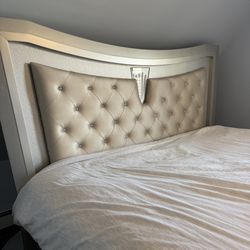 King Size With Mattress Bedframe 