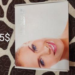 Luminescent Airbrush 