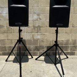American Audio Passive Speaker 15s With Stands 