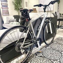 Trek 7500 Large/700