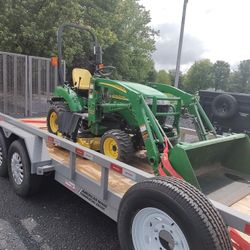 2008  John Deere  2305