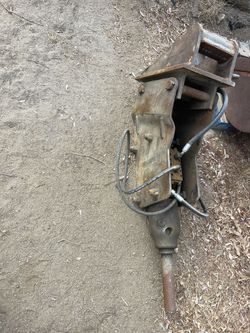 Hammer Breaker Excavator/Backhoe/Skid Steer Wain Roy Adapter