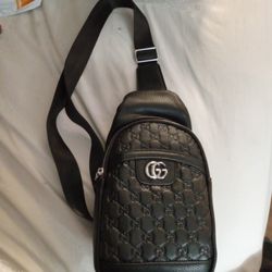 Gucci Sling Black