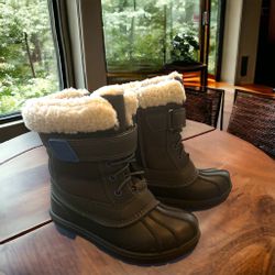 Cat & Jack Boys Size 12 Snow Boots