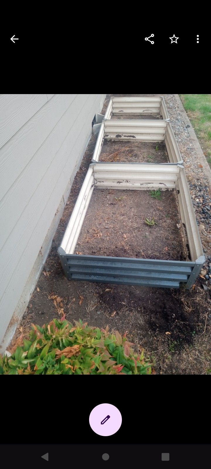Powder Coated Aluminum Raised Planter Boxes