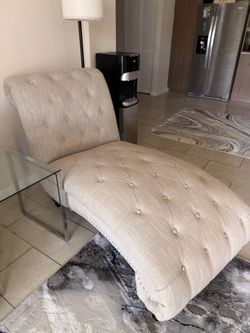 Chaise Lounge Chair