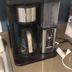 Coffee Maker Barely Used 