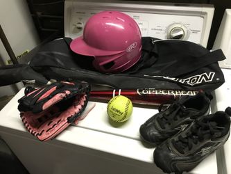 Girl’s T-ball Gear