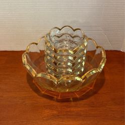 Vintage Berry Nut Glass Bowl Set Gold Trim, Scallop Edge 8 1/2“ X 3 1/2“  A3