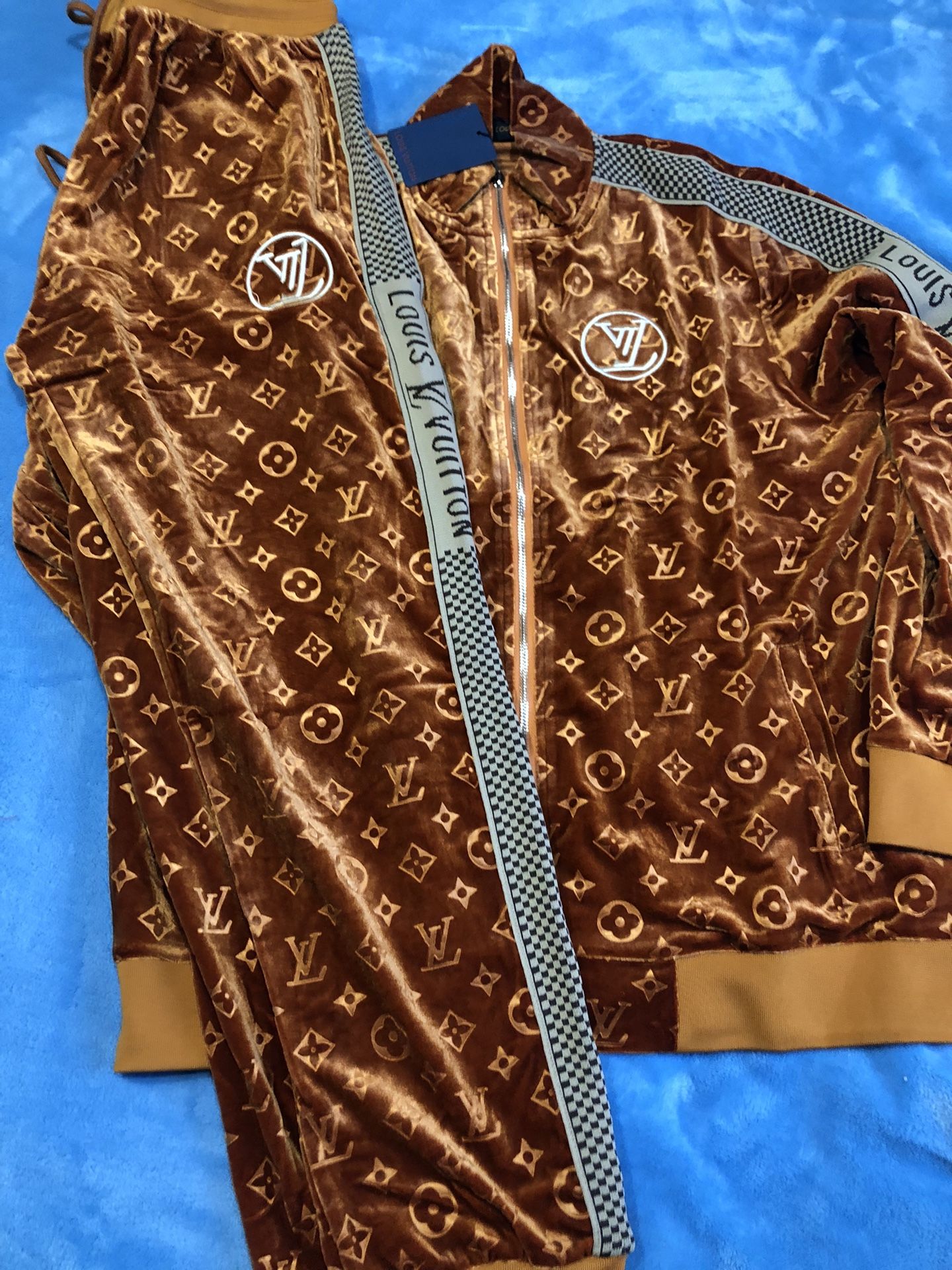 Brown Velour Sweatsuit Xl Only