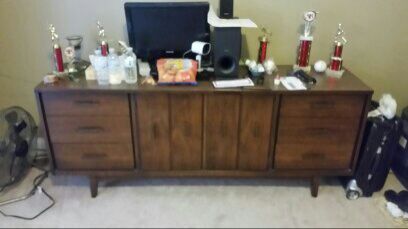 Bedroom set