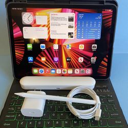 128GB Apple IPad Pro 11” 3rd Generation (2021 Model / M1 chip/ Liquid Retina / Face ID) with stylus pen, keyboard & Accesories (Warranty 10/2023)