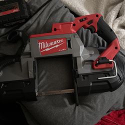 Milwaukee Band Saw It’s Brand New