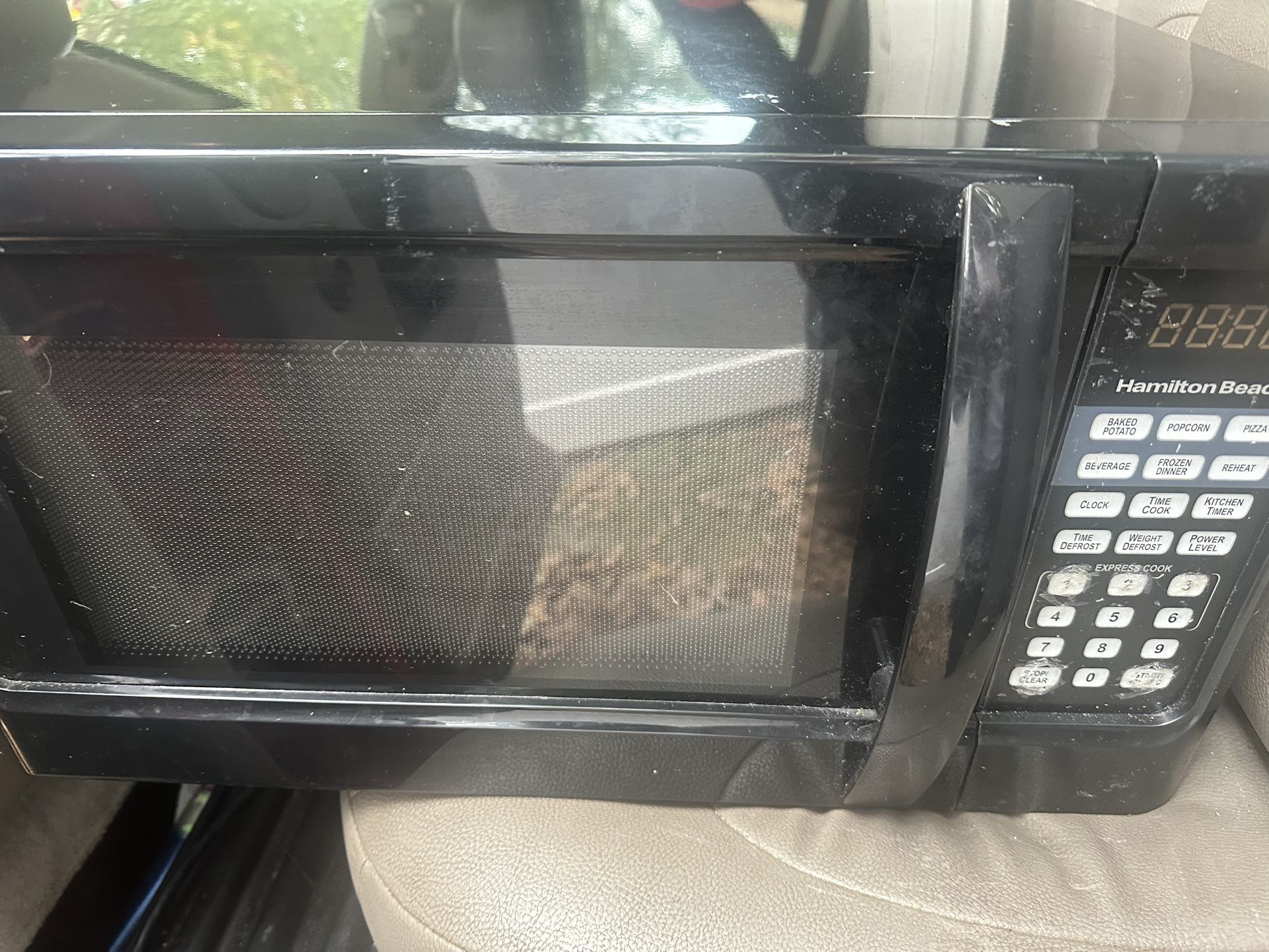 Hamilton Beach 1000 Watts Microwave