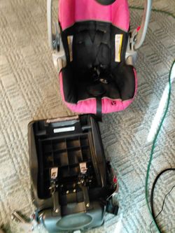 Baby trend jogging stroller carseat and base