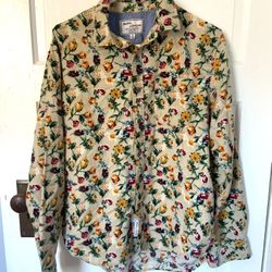 Men’s Floral Print Button Up