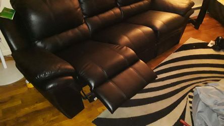 Recliner sofa