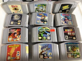 Lot 12 Nintendo N64 Video game cartridge bundle collection
