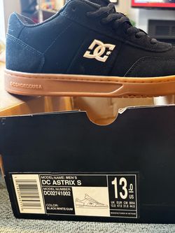 DC Astrix  S - Men’s 13 Shoes