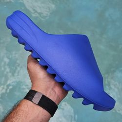 NEW + RECEIPT | Adidas Yeezy Slide "Azure" Size 11 yzy blue 