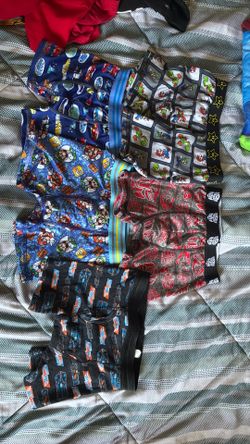 Toddler underwear size 4-6 different sizes